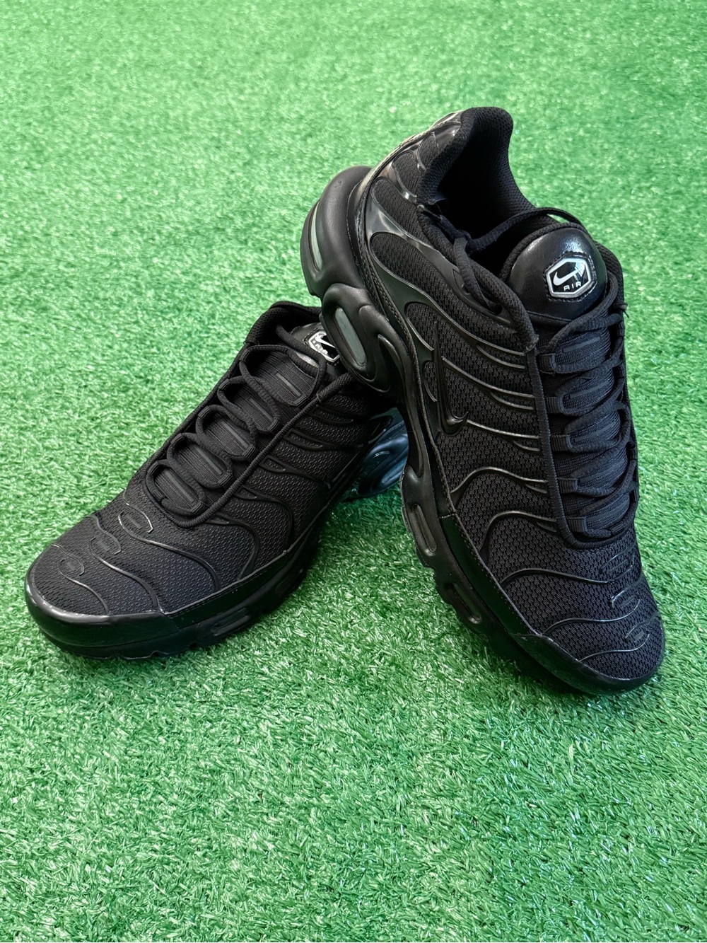 Nike Air Max Plus “Triple Black” – Men’s Size 12